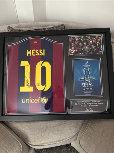 Authentic signed lionel messi - authentic,