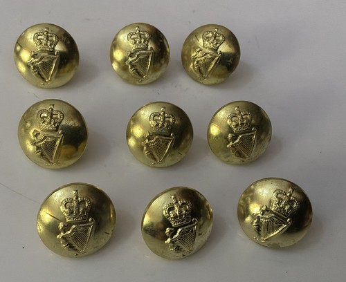 London badge gold gilt irish - london,