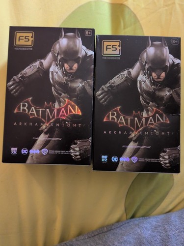 Batman 85th anniversary red - batman,