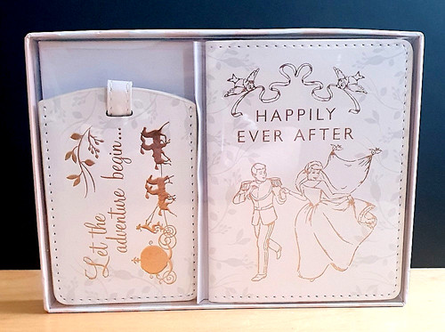 Disney happily ever after - happily,