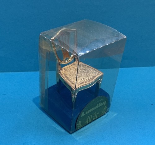 Vintage dolls house - dolls, 40