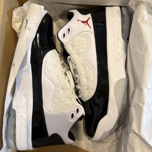 Size air jordan max aura - 7,
