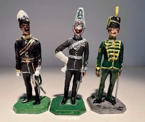 Three rose miniatures - three, military