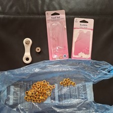 Hemline Starter Kit D Eyelets with tool 5.5mm 42 Sets brass/gold