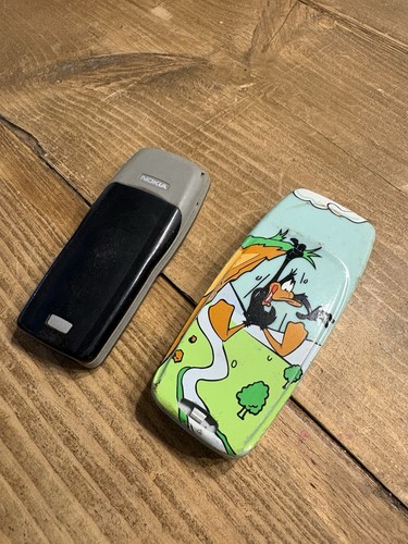 Nokia 3310 mobile phone - nokia,