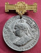 1898 LONDON SCHOOL BOARD QUEEN VICTORIA MEDAL FOR PUNCTUAL ATTENDANCE
