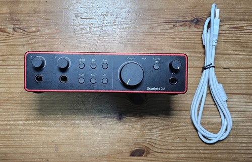 Focusrite scarlett 2i2 4th - 2i2,