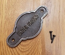 Cast Iron Wall Mounted London