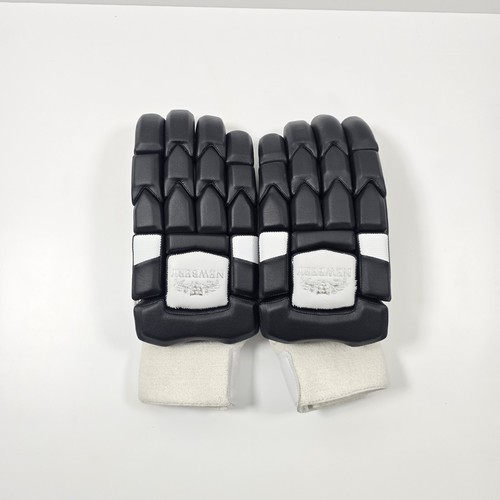 Newbery phantom cricket - newbery,