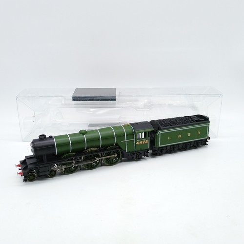 Hornby lner green flying - lner,