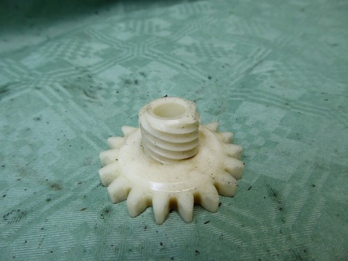 Gear drive for tachometer - gear,