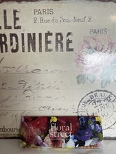 Floral Street Box Of 8 x Perfume Samples