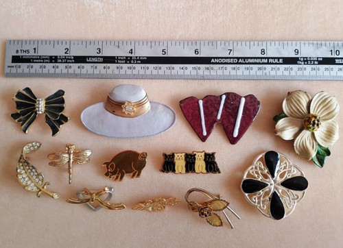 Vintage brooch costume - brooch,