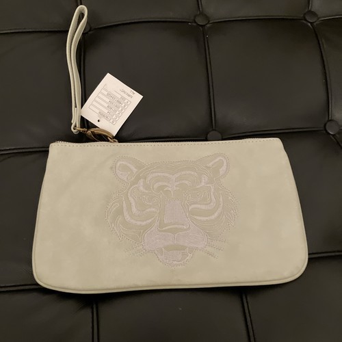 Deena ozzy clutch hand - ozzy,