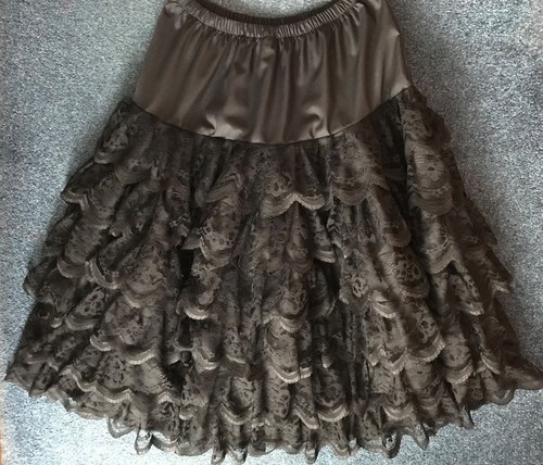 Ankle length black petticoat - ankle,
