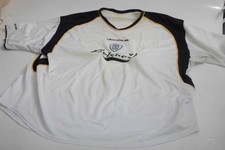 Liverpool FC 2001 2002 Size