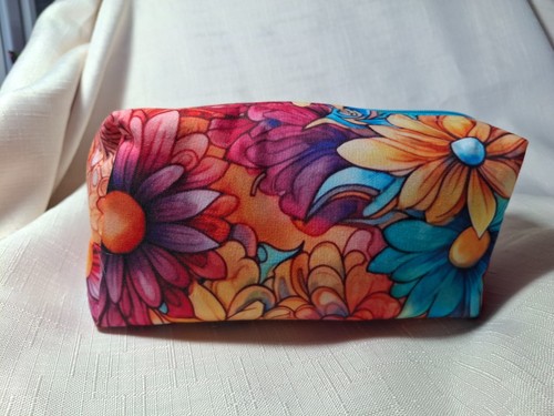 Bright flower versatile box