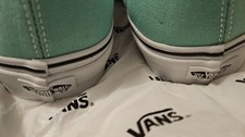 Brand New VANS Men's  Original Tag And Wrapping