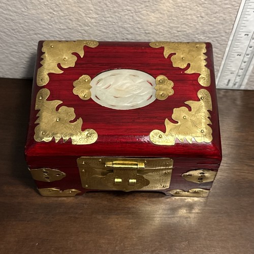 Antique chinese white - chinese,