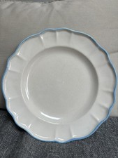 Jamie Oliver Fluted blue edge