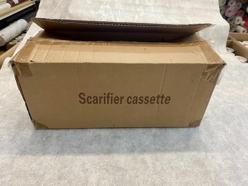 G131166 manual mower scarifier - mower,
