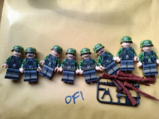 Mini figure soldiers - x8-,