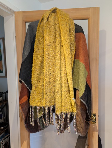 Shawl powder and scarf - shawl,