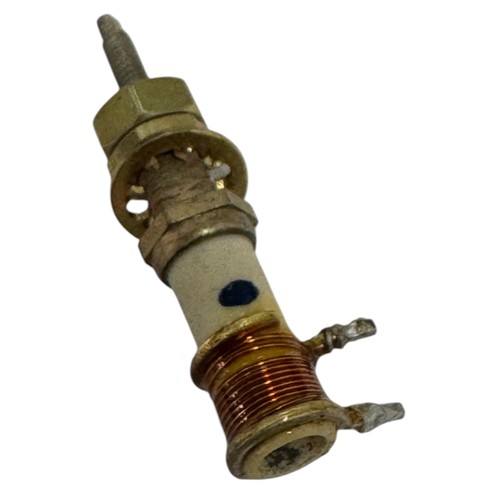 Screw type panel mount - type,