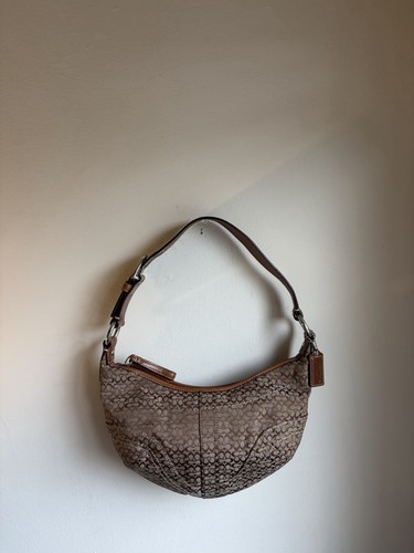 Vintage coach signature - vintage,
