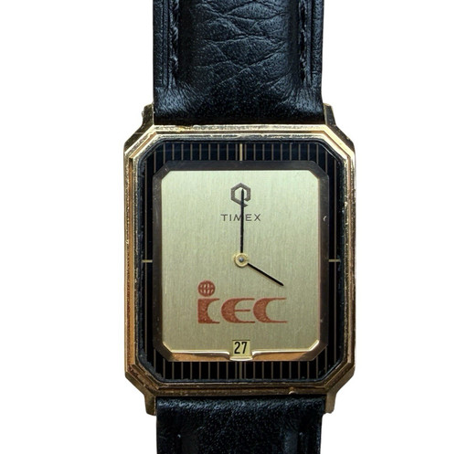 Rare vintage timex - vintage, q