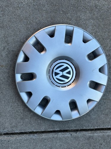 Volkswagen fox wheel - volkswagen, trim