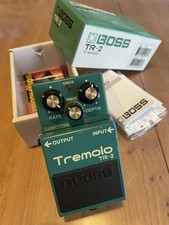 Boss TR-2 Tremolo Guitar Effects Pedal Original Box Included