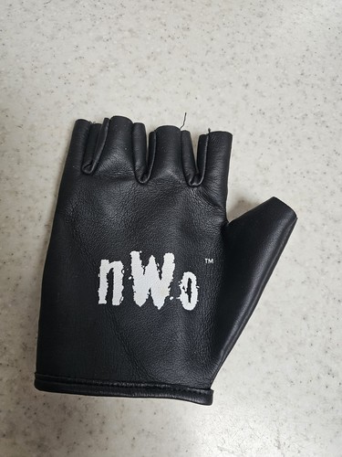 Wcw nwo glove - wcw, kids