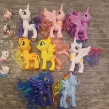 Bundle Of 8 My Little Pony Figure & 4 small figures in bags Toys