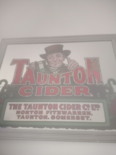 Old pub advertising - advertising, mirror