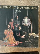 Gryphon - Midnight Mushrumps -