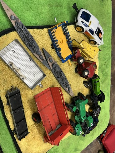 Mixed 80s toys tractors cars - mixed,