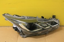 GENUINE TOYOTA COROLLA RIGHT SIDE LED HEADLIGHT 81110-02T41 *DAMAGED*
