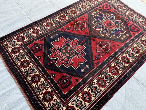 Red medallion afghan baluchi - afghan,