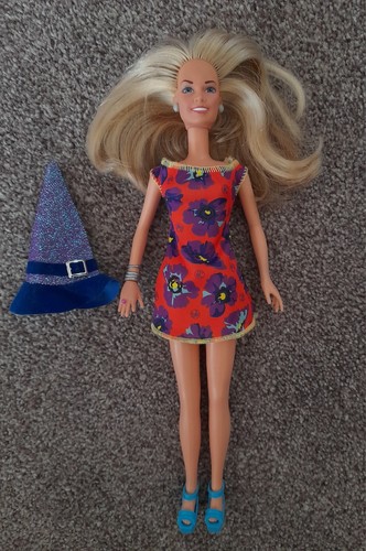 Doll sabrina the teen - sabrina,
