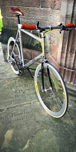Cannondale 700 road bike - cannondale,
