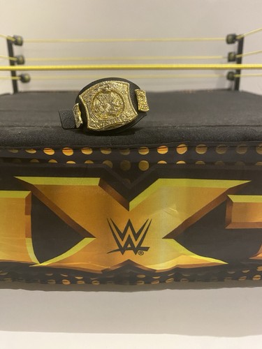 Wwe championship spinner belt - championship,