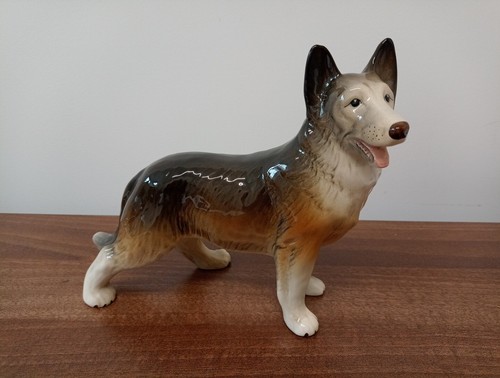Melba ware ceramic - melba, alsatian