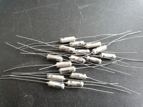 Joblot plessey 7uf 35v - 16,
