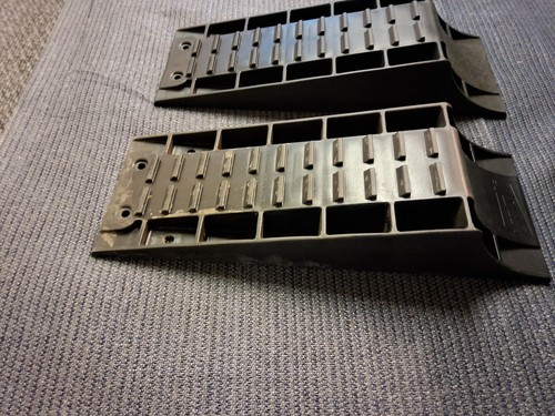 Caravan levelling ramp - caravan, set