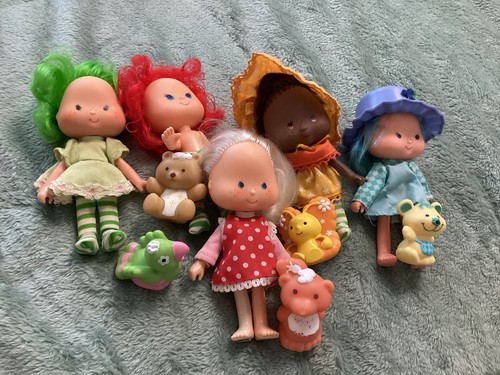 Strawberry shortcake dolls - strawberry,