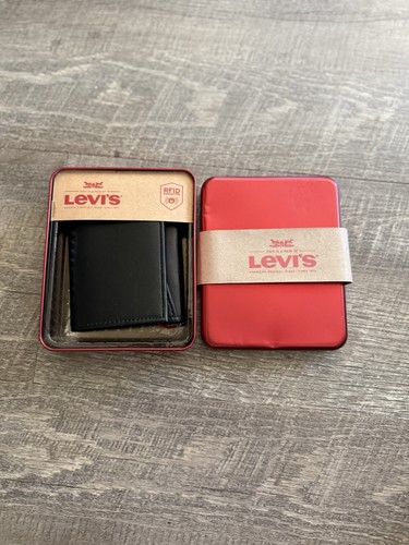 Brand new box levi tri - levi’s,