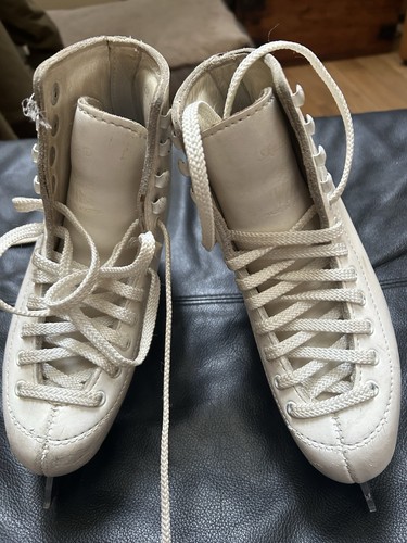 White leather wifa ice skates - leather,