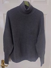 Paisie @ Plumo Grey Roll Neck