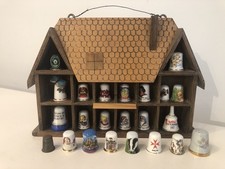 Vintage Wooden House Chalet Thimble Wall Hanging Display Rack & 23 Thimbles